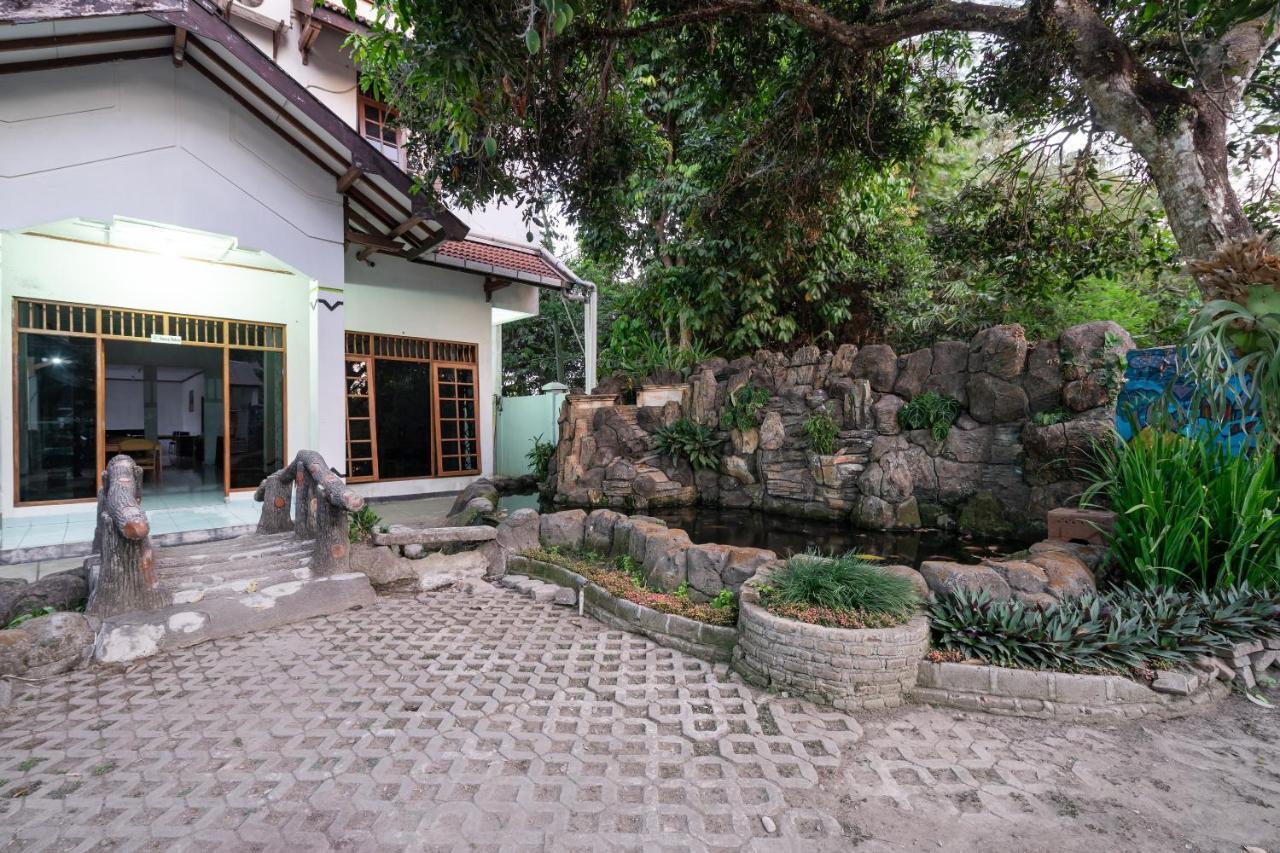 فندق Super Oyo 1778 Omah Duwet Beran Kidul المظهر الخارجي الصورة